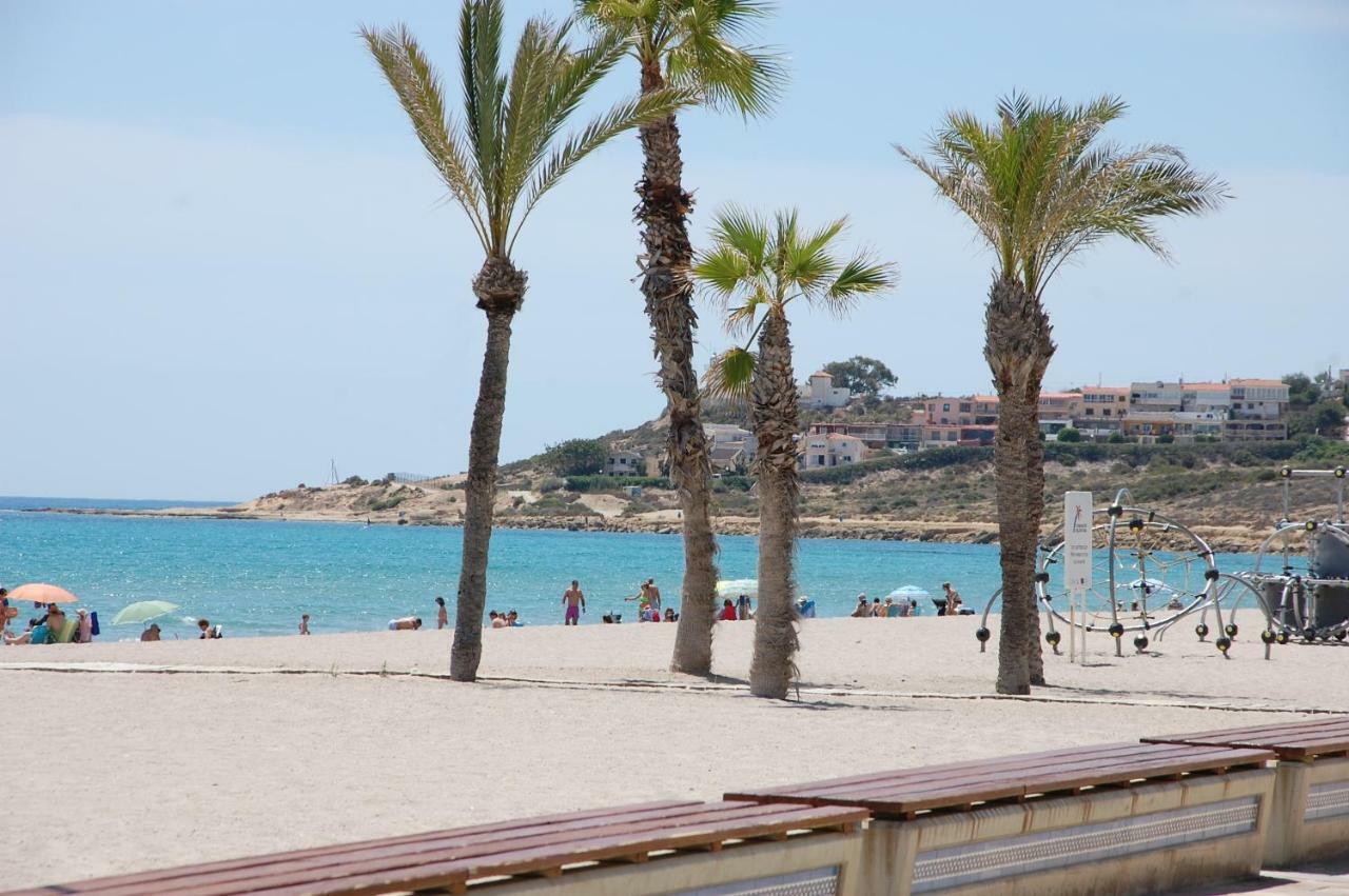 By The Sea Lägenhet Alicante Exteriör bild